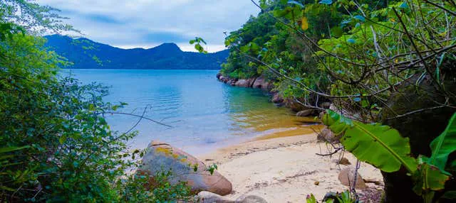 Tour de caiaque por Paraty