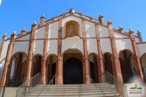 Igreja Matriz Sagrado Coração de Jesus (Giruá)